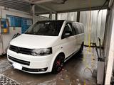 Volkswagen VW T5 Transporter Multivan Umbau Facelift - VW T5 Transporter Gebrauchtwagen in Leipzig