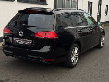 Volkswagen Golf - 4