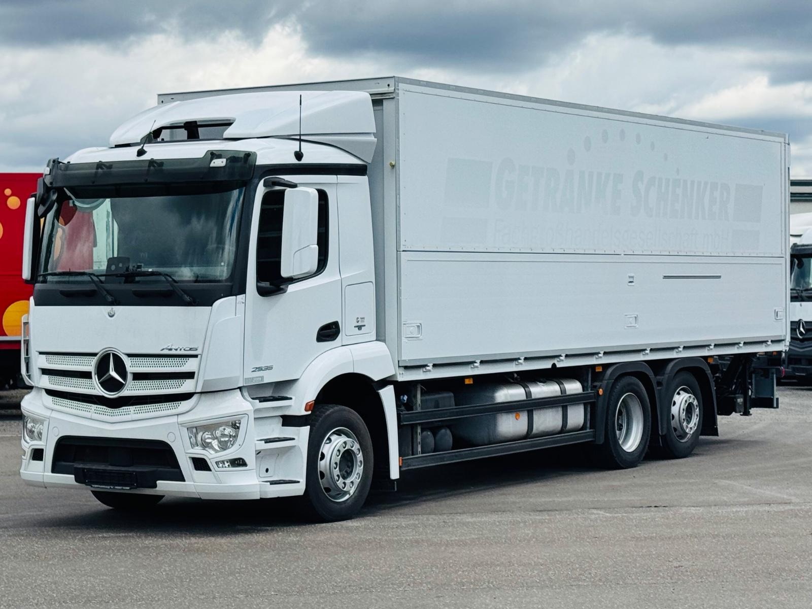 Mercedes-Benz ANTOS 2535 / 2 x AHK / LBW / LENKACHSE / 20 PAL
