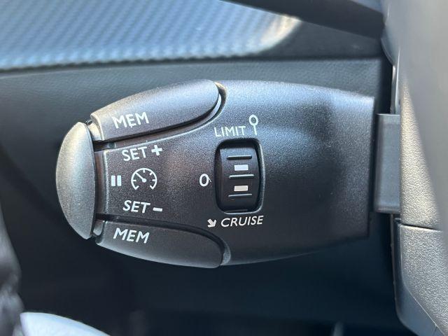 Peugeot 2008 Benzin 100 Style (U)