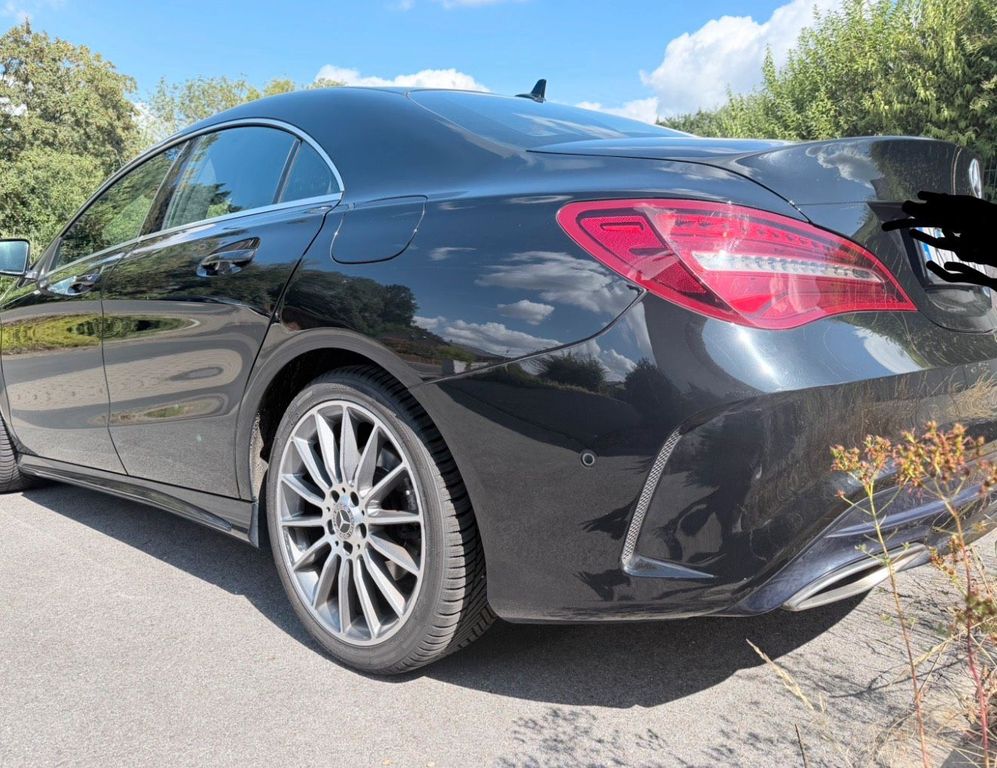 Image of Mercedes-Benz CLA 200