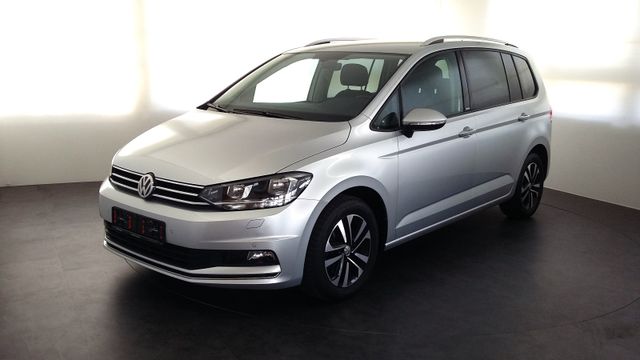 Volkswagen Touran 2.0 TDI  SCR  DSG  UNITED