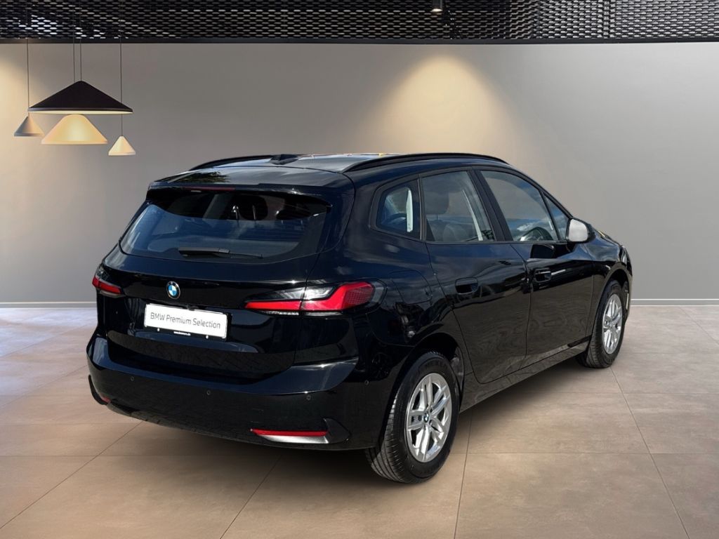 BMW 218 Active Tourer i Komfortzugang LED foto 3