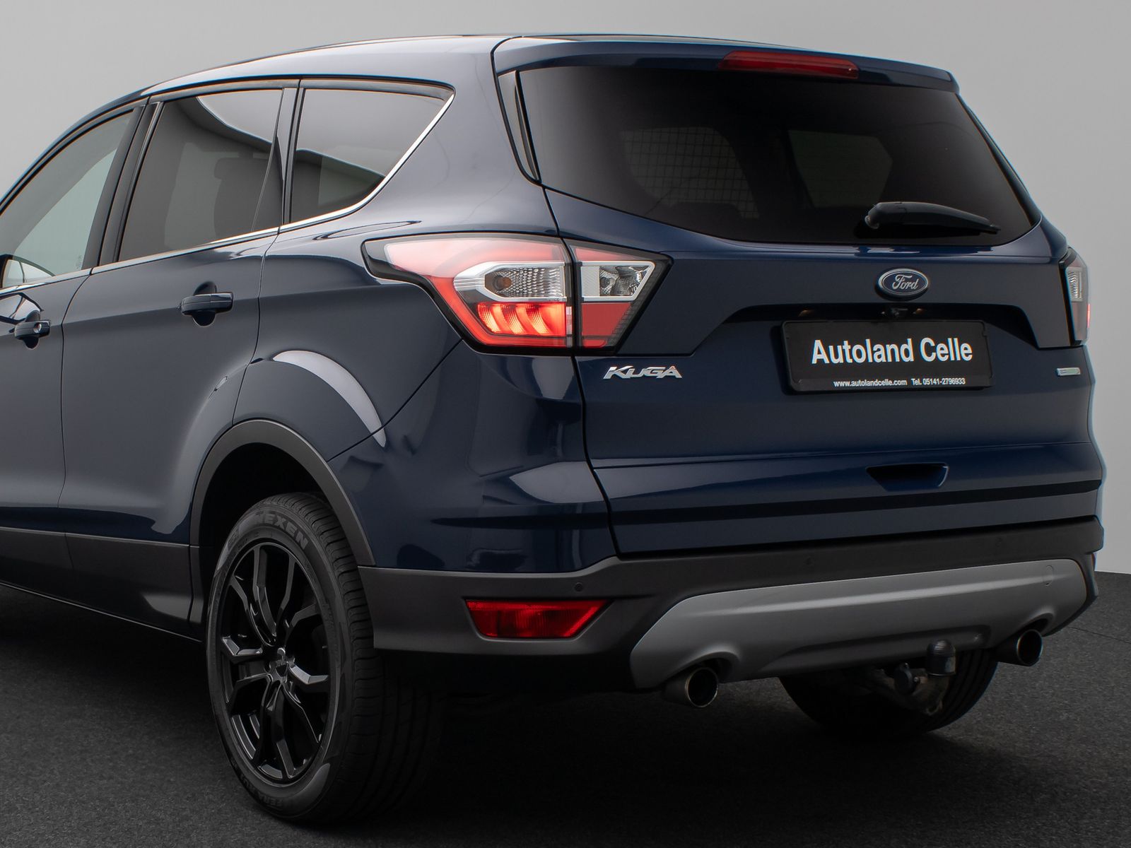 Fahrzeugabbildung Ford Kuga Trend AHK Sitzhzg PDC Tempomat 8Fach