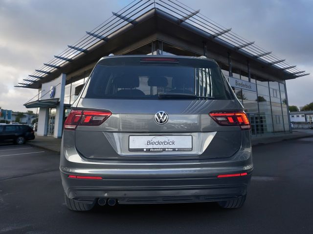Tiguan 1.5 TSI IQ.DRIVE NAVI LED AHK 19 ALU HEAD