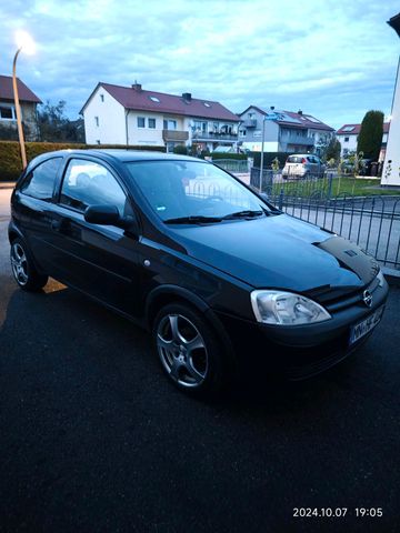 Opel Corsa 1.0