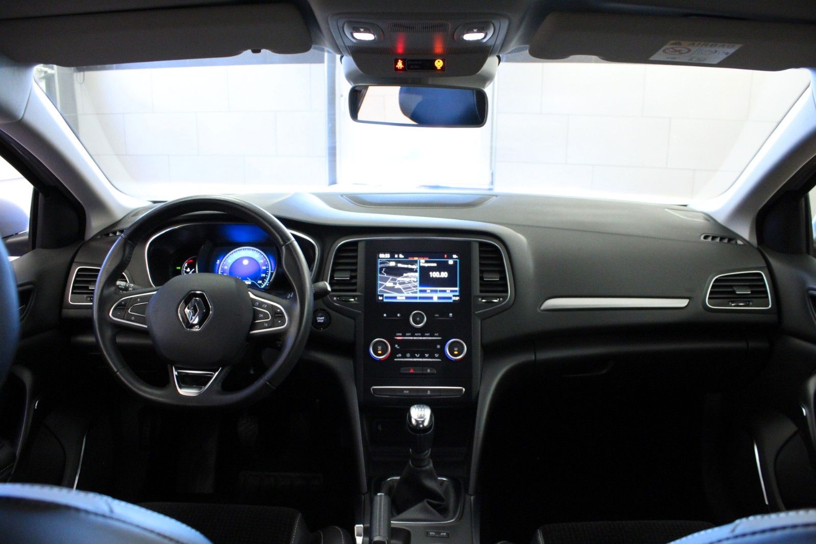 Fahrzeugabbildung Renault Megane IV TCe 130 Intens*R-Link*LED*Klima*