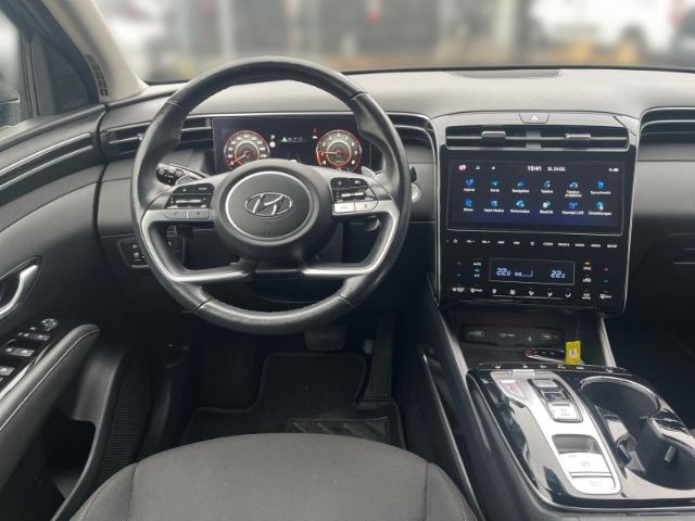 Fahrzeugabbildung Hyundai Tucson Trend Hybrid 4WD Navi Digitales Cockpit L