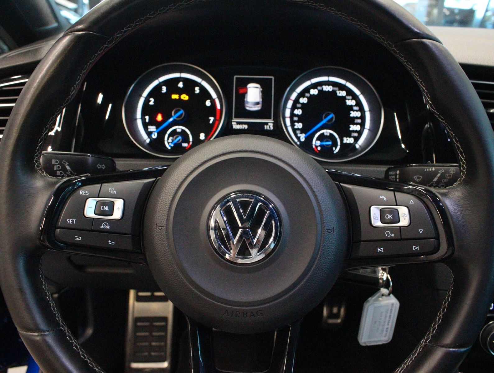 Fahrzeugabbildung Volkswagen Golf VII Lim. R BMT 4Motion APR Tuning*Bi Xenon