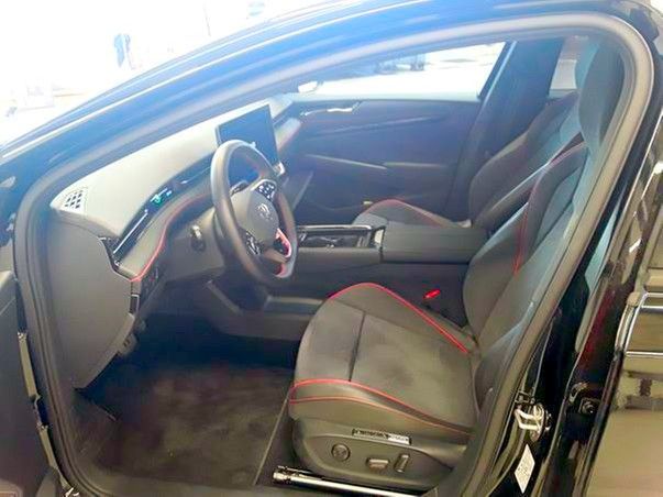 Volkswagen ID.7 GTX 4M LM20 WÄRMEPUMPE PANO AHK imagem 3