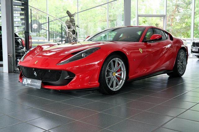 Ferrari 812 Superfast Kamera Garantie 07/26 DeutschesFZ