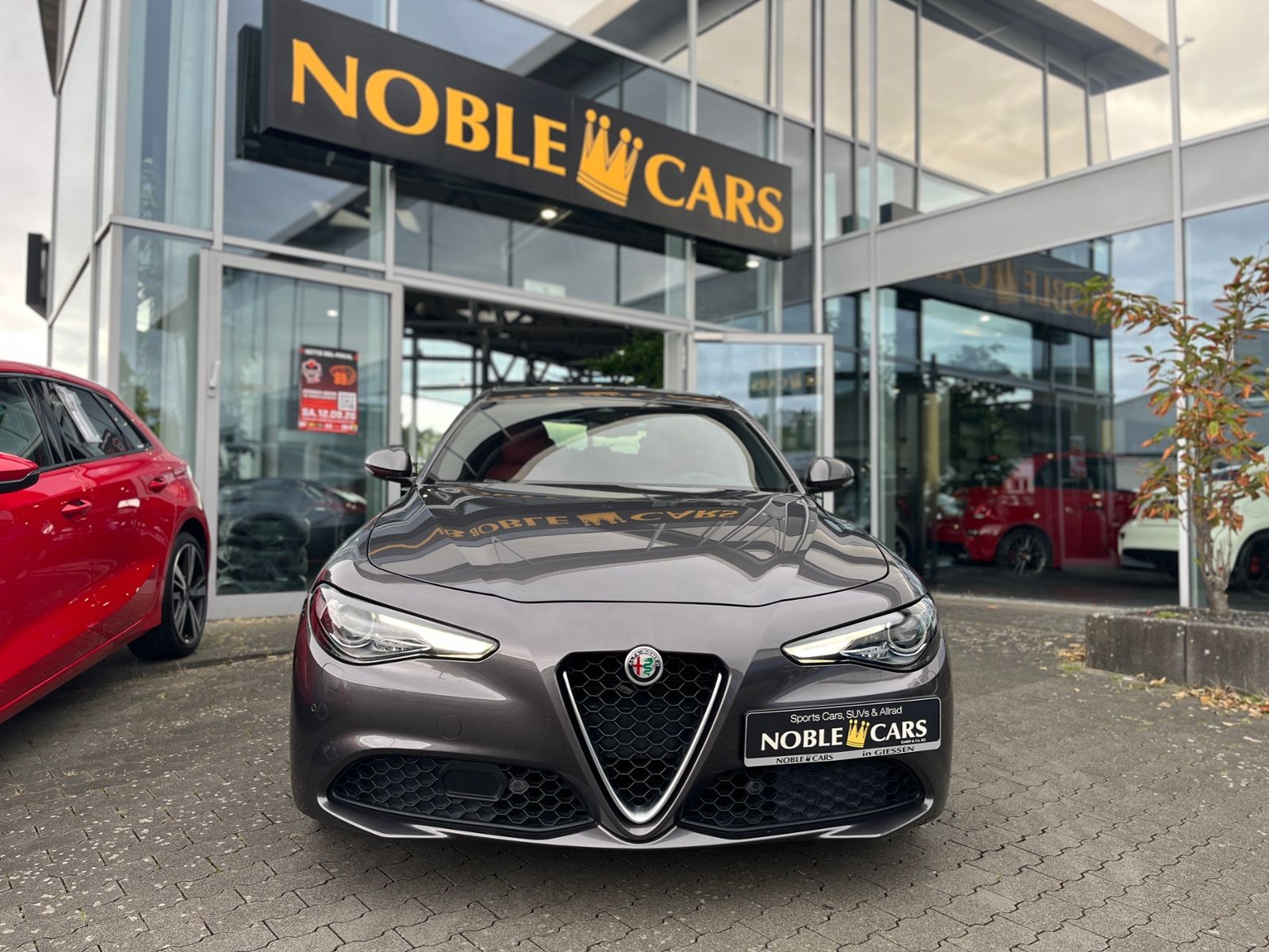 Fahrzeugabbildung Alfa Romeo Giulia Super H/K LEDER XEN NAV ACC RFK ALU