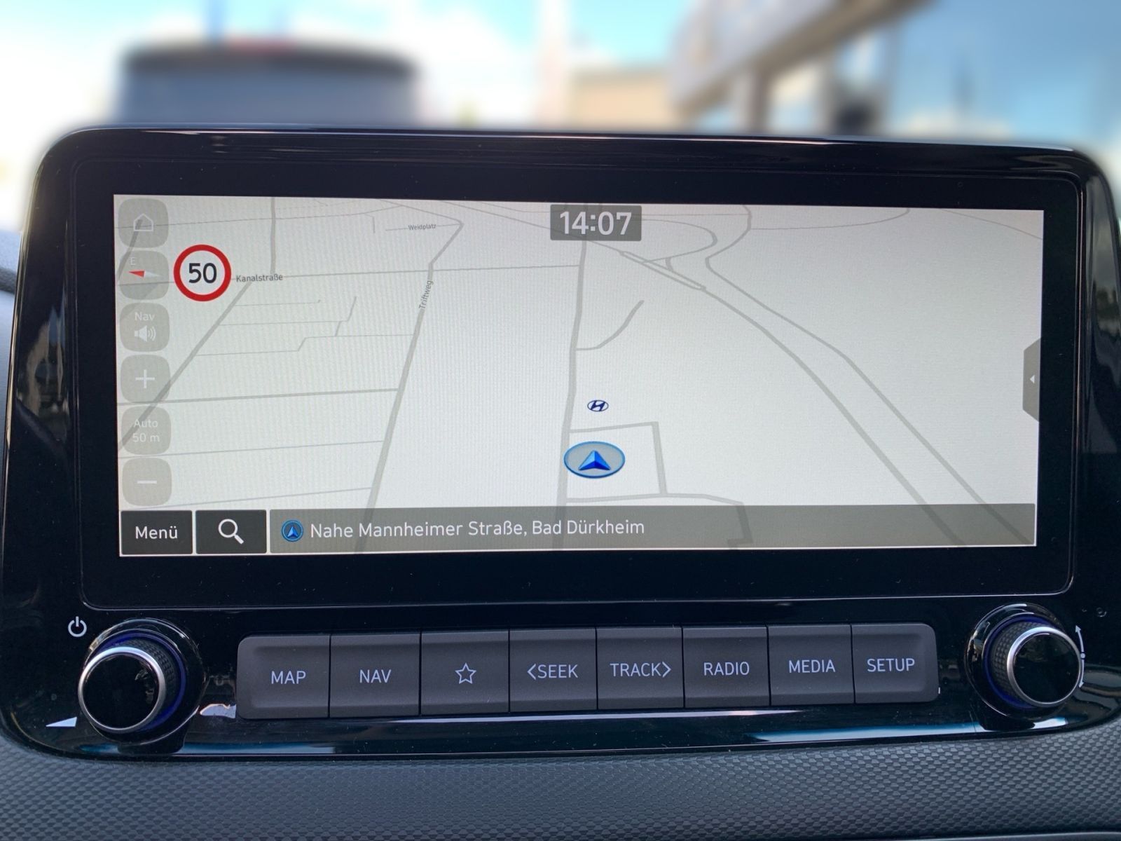 Fahrzeugabbildung Hyundai KONA 1.6 T-GDI 7-DCT Prime Leder Schiebedach