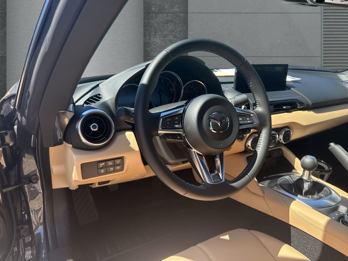 Mazda MX-5 - Bild 10