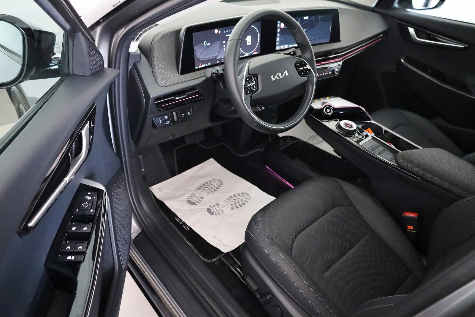 Fahrzeugabbildung Kia EV6 Business Plus T.Leder,Navi,LED,WÄPU,HDA II