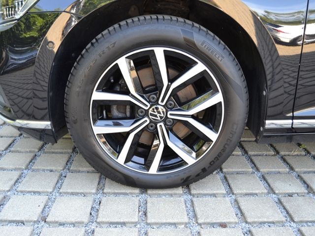 Passat Variant 2.0 TDI Elegance IQ.DRIVE/AHK/MAT