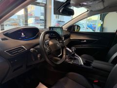 PEUGEOT 3008 Allure Facelift|LED|Navi|KeylessICarplay