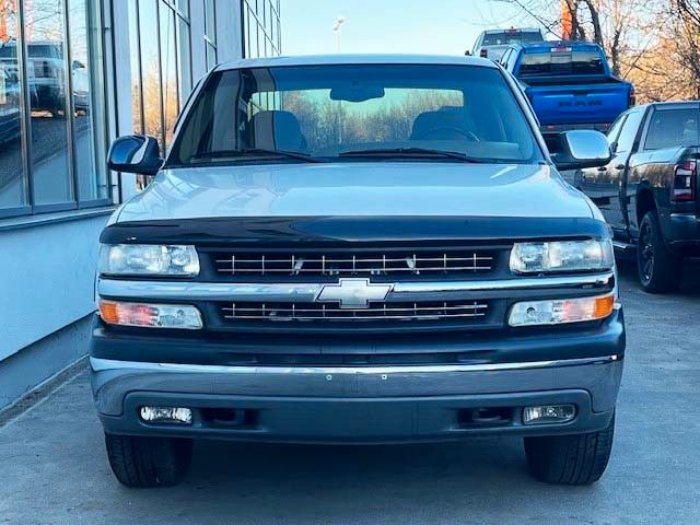 Chevrolet Silverado LS 1500 pickup Z71 all-wheel drive