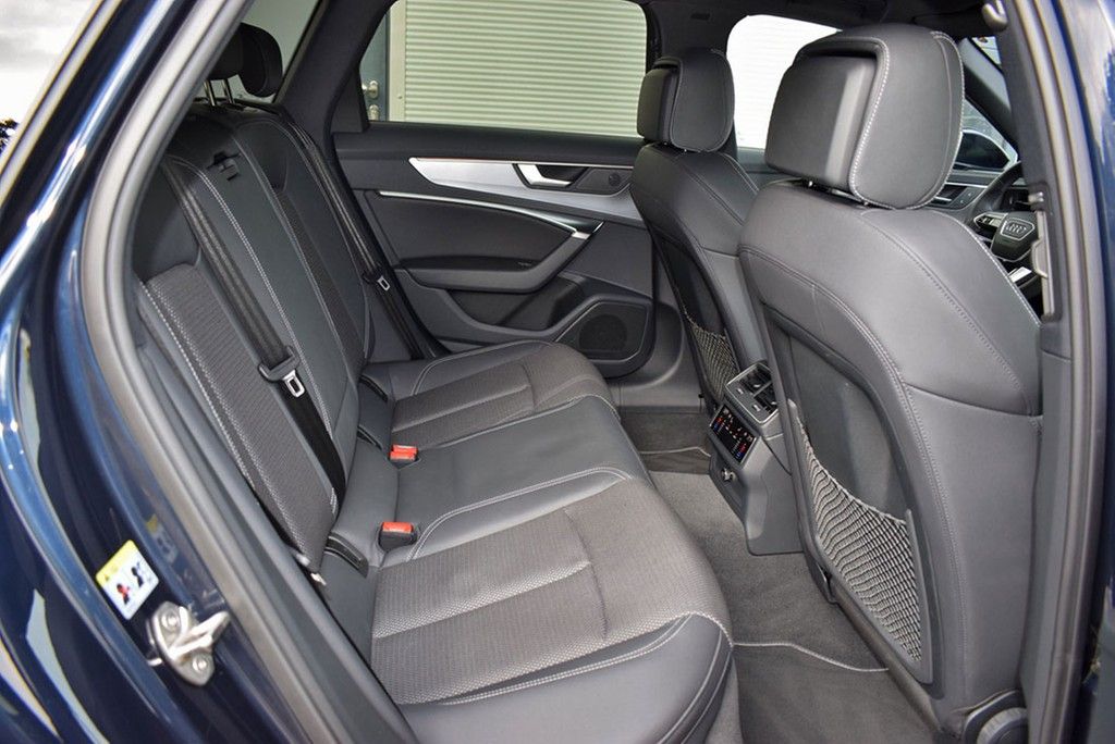Audi A6 Avant 50 TDI qu Tip. S-line Matrix ACC PDC foto 6