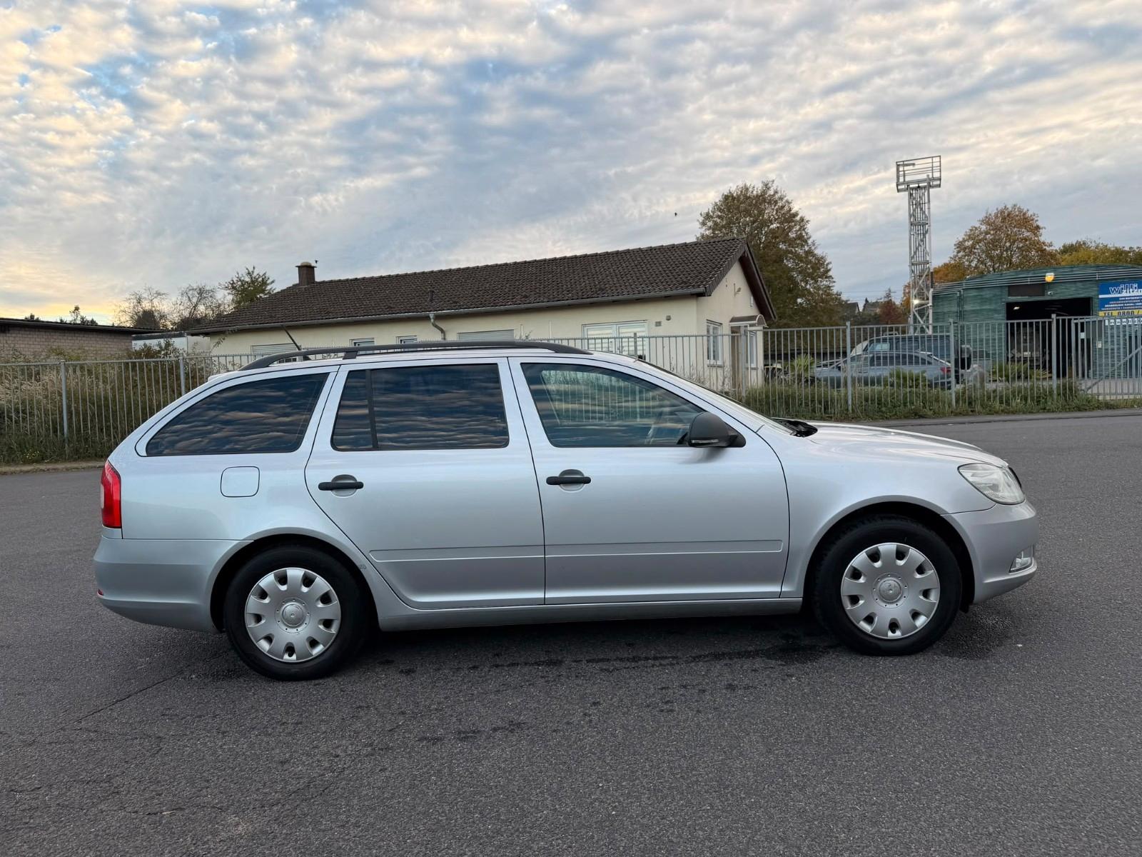 Skoda Octavia 2012 — photo 6