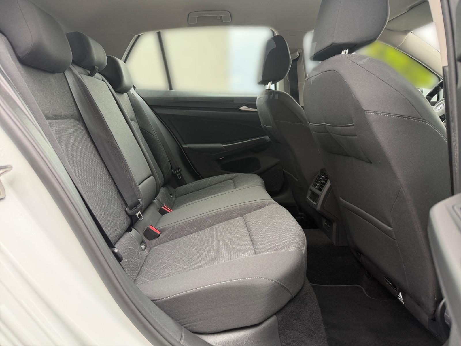Volkswagen Golf VIII Lim. Life, миниатюра 13