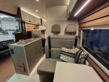 HYMER ERIBA HYMERCAR Yellowstone Fiat Premium Assistenz Maxi Solar