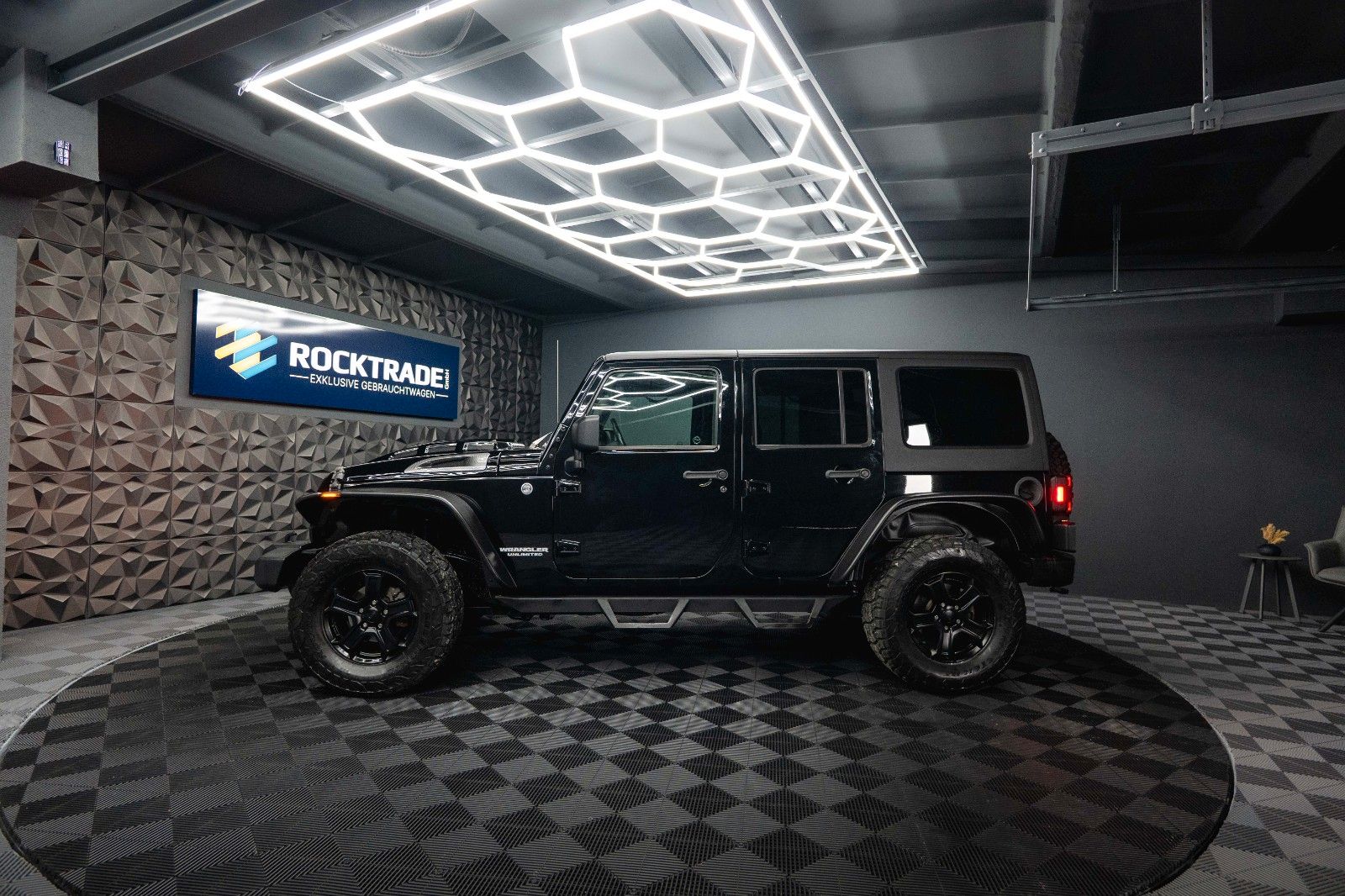 Fahrzeugabbildung Jeep Wrangler 3.6 V6 UNLIMITED SPORT OFFROAD 4x4 LED
