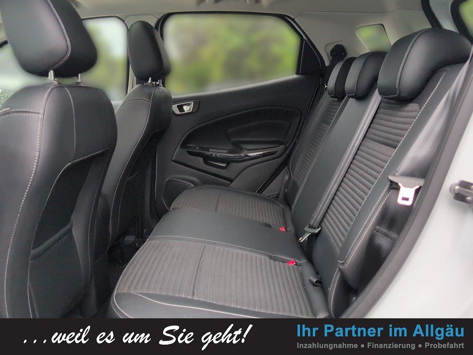 Fahrzeugabbildung Ford ECOSPORT 1.0T AUT TITANIUM X PANO NAV+KAM+KLIMAA