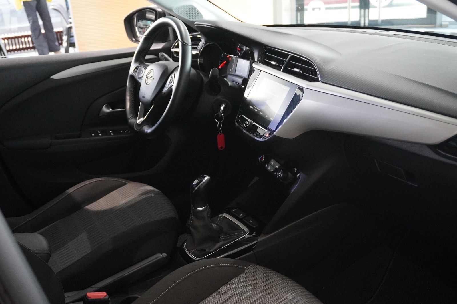Fahrzeugabbildung Opel Corsa F 1.2 EDITION NAVI/KAMERA/TEMP./PDC/DAB+