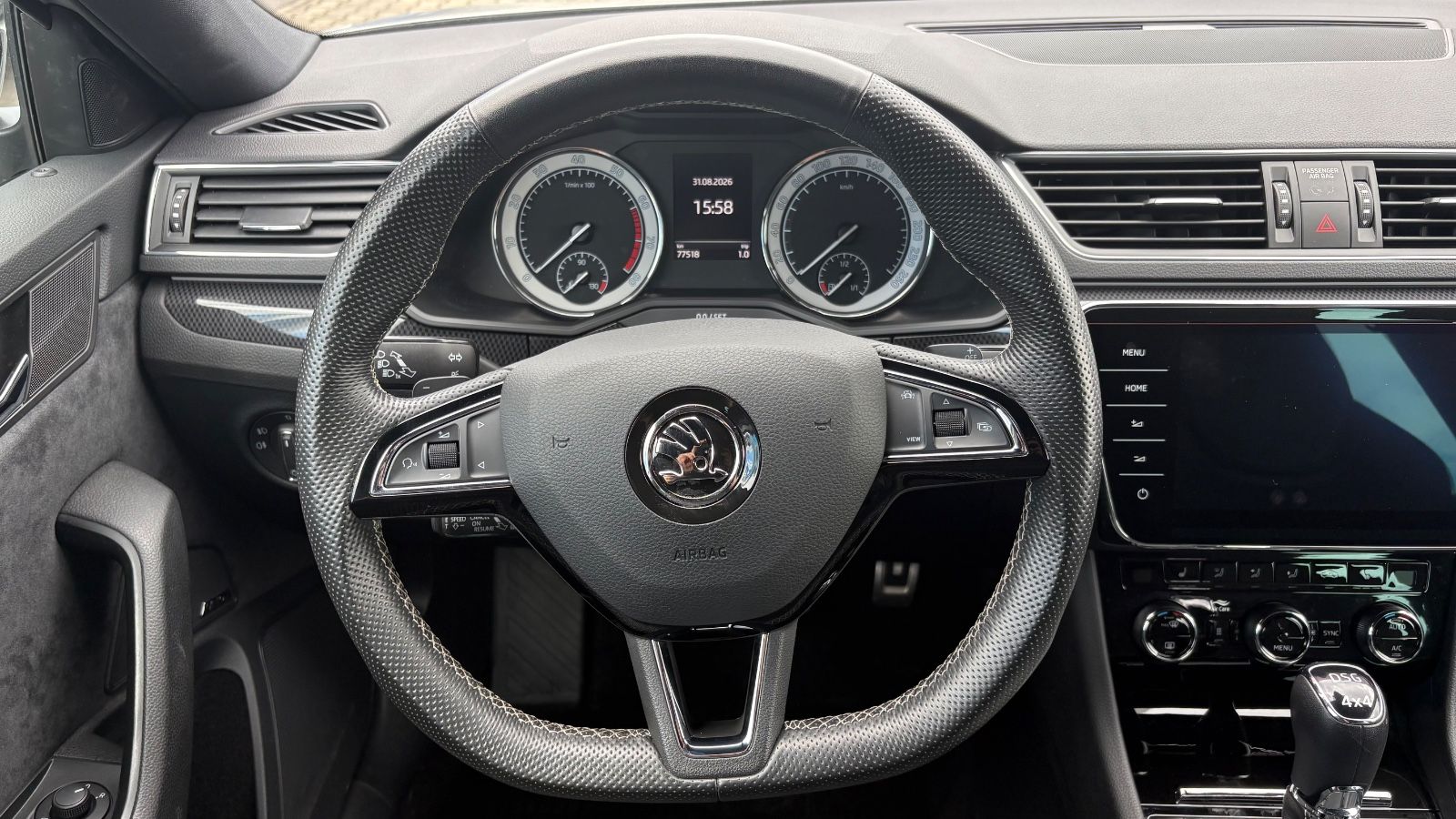 Skoda Superb Combi Sportl. 2.0 TSI 4x4 AHK,DCC,CANTON foto 17