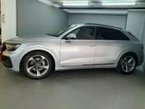 Audi Q8 55TFSI qu. S line/AHK/Panorama/MatrixLED/B+O - gebrauchte Audi Q8 aus dem Jahr 2019