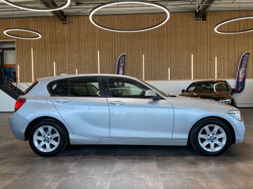 BMW 118  1 Lim. 5-trg. 118 i *NAVI*PDC*SZHZ*TEMPOMAT