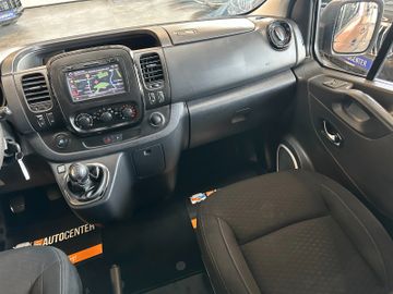 Opel Vivaro B Combi 2,7t *8Sitzer*Navi*AHK*Klima*