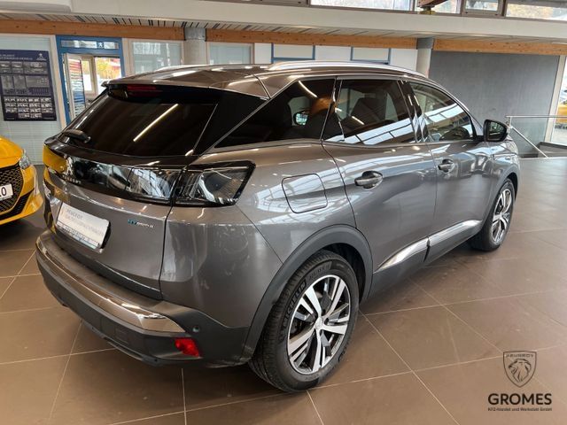 Fahrzeugabbildung Peugeot 3008 Hybrid4 300 Allure Pack ACC SHZ 360 7,4kW A