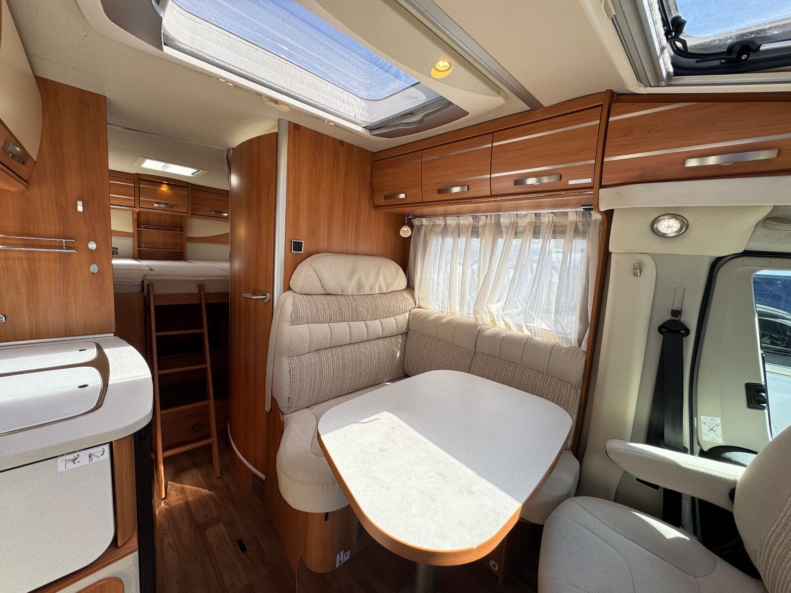 Fahrzeugabbildung HYMER / ERIBA / HYMERCAR EXSIS-T 474 EB FIAT DUCATO 1.HAND SAT TV MARKISE