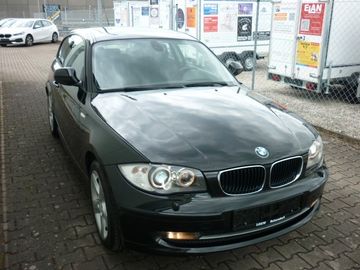 BMW 118 - 4