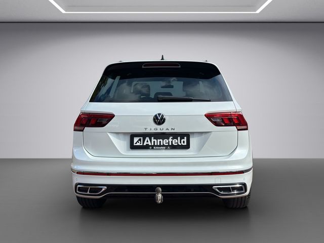 Tiguan 2.0 TDI R-Line DSG ACC FACEL. LED PANO