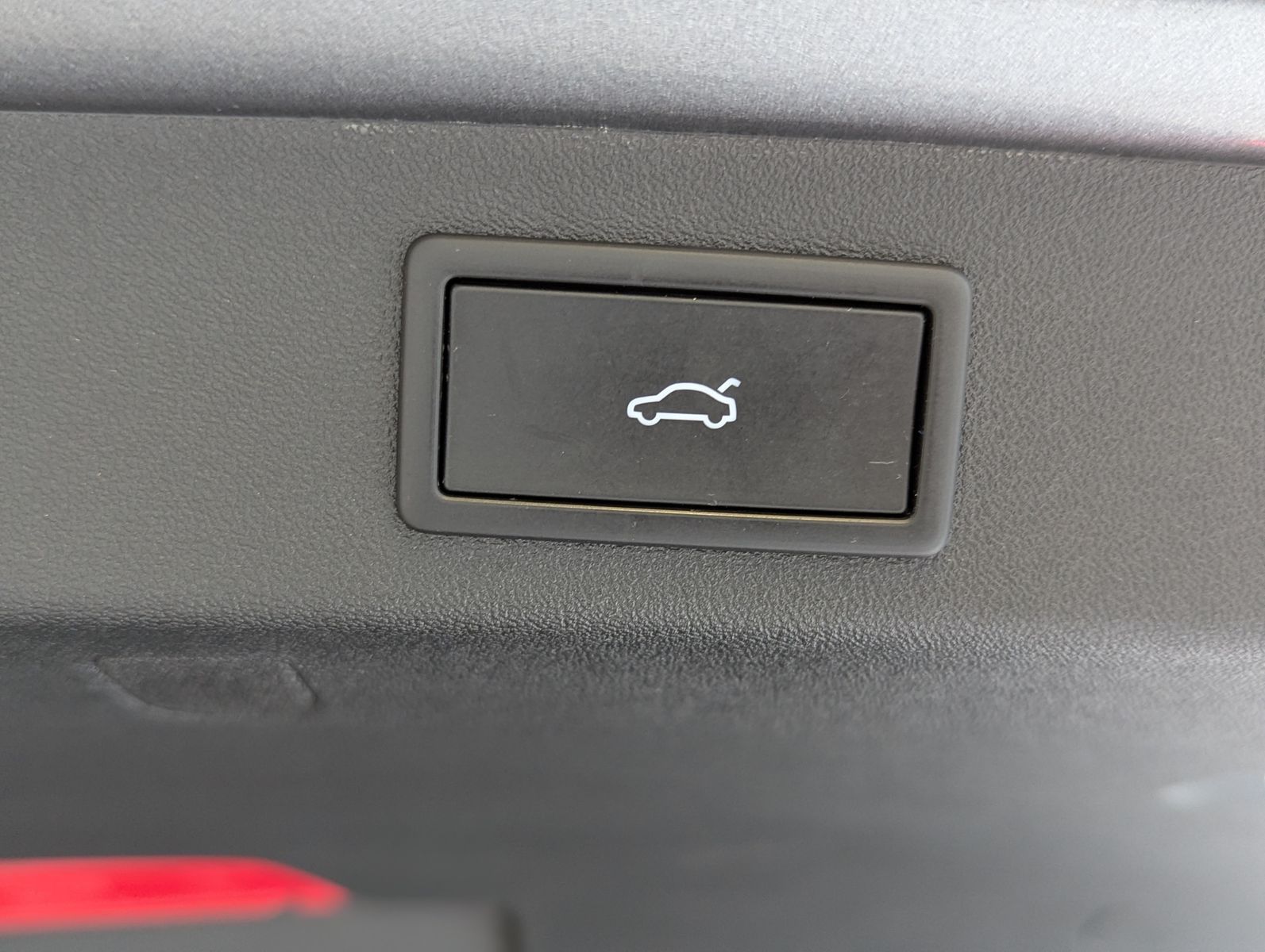 Fahrzeugabbildung SKODA Kodiaq 2.0 TDI Sportline 7-Sitze ACC Memory 20"
