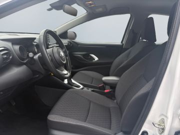 Toyota Yaris - 9