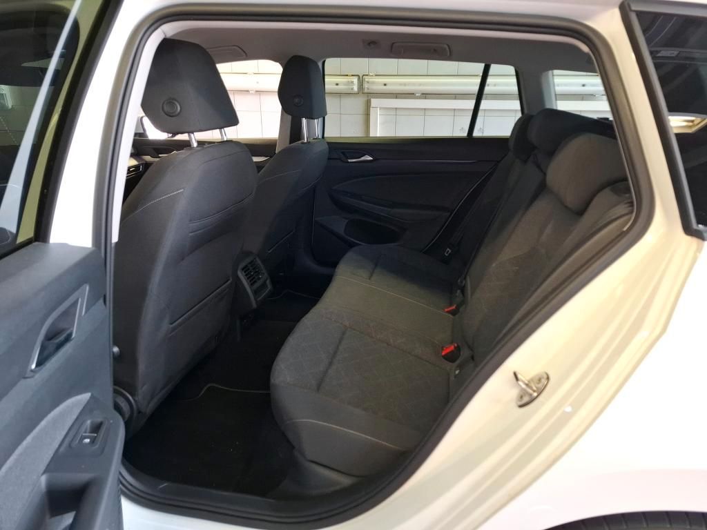 Volkswagen Golf - Bild 7