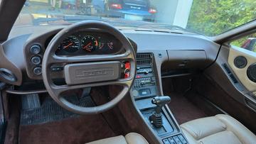 1983 Porsche 928 — миниатюра 13
