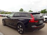 Volvo V60 Cross Country PRO B4 AWD AT Leder-braun - Volvo: At