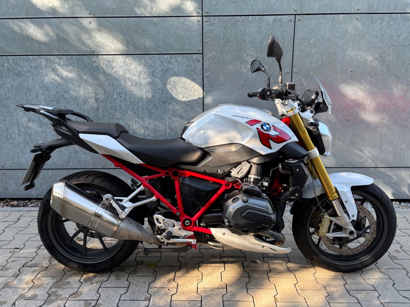 Fahrzeugabbildung BMW R 1200 R Dynamik-Paket