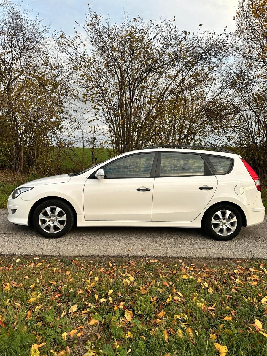 Hyundai i30 2012 — photo 5