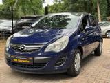 Opel Corsa 1.4 Automatik 2.Hand Tüv & Service Neu - Opel Corsa mit Benzin-Antrieb: Limousine, Automatik, 1.2