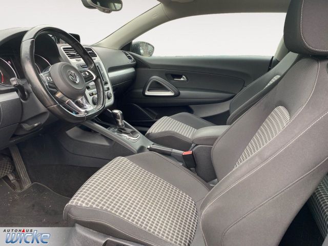 Scirocco 2.0 TDI DSG R Line NAVI KLIMA PANO 19