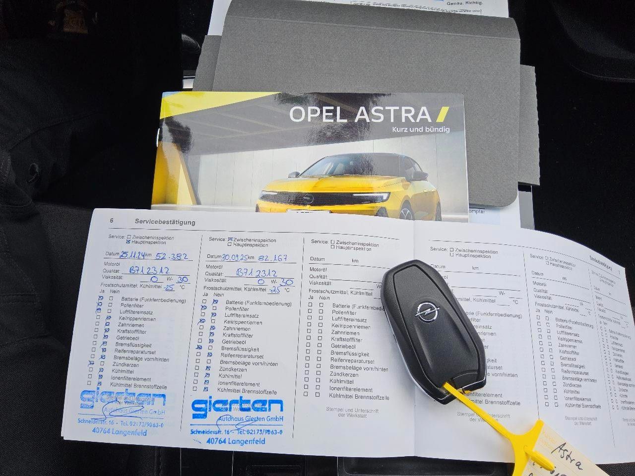 Fahrzeugabbildung Opel Astra L Lim. 1.6 HYBRID GS SPORT NAVI/360°/SPORT