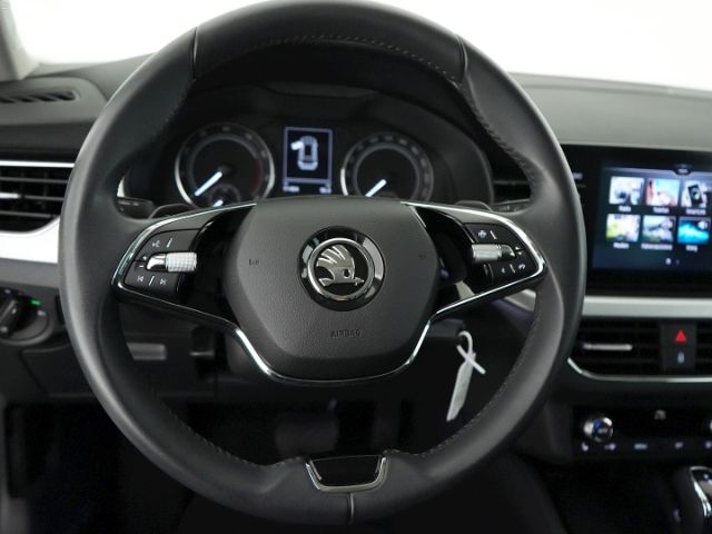 Kamiq TOUR TSI DSG+LED LICHT+RÜCKFAHRKAMERA+SITZ