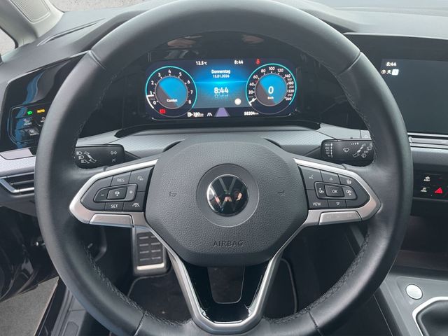 Golf Active 1.5 TSI StHz, ACC, Navi, Kamera