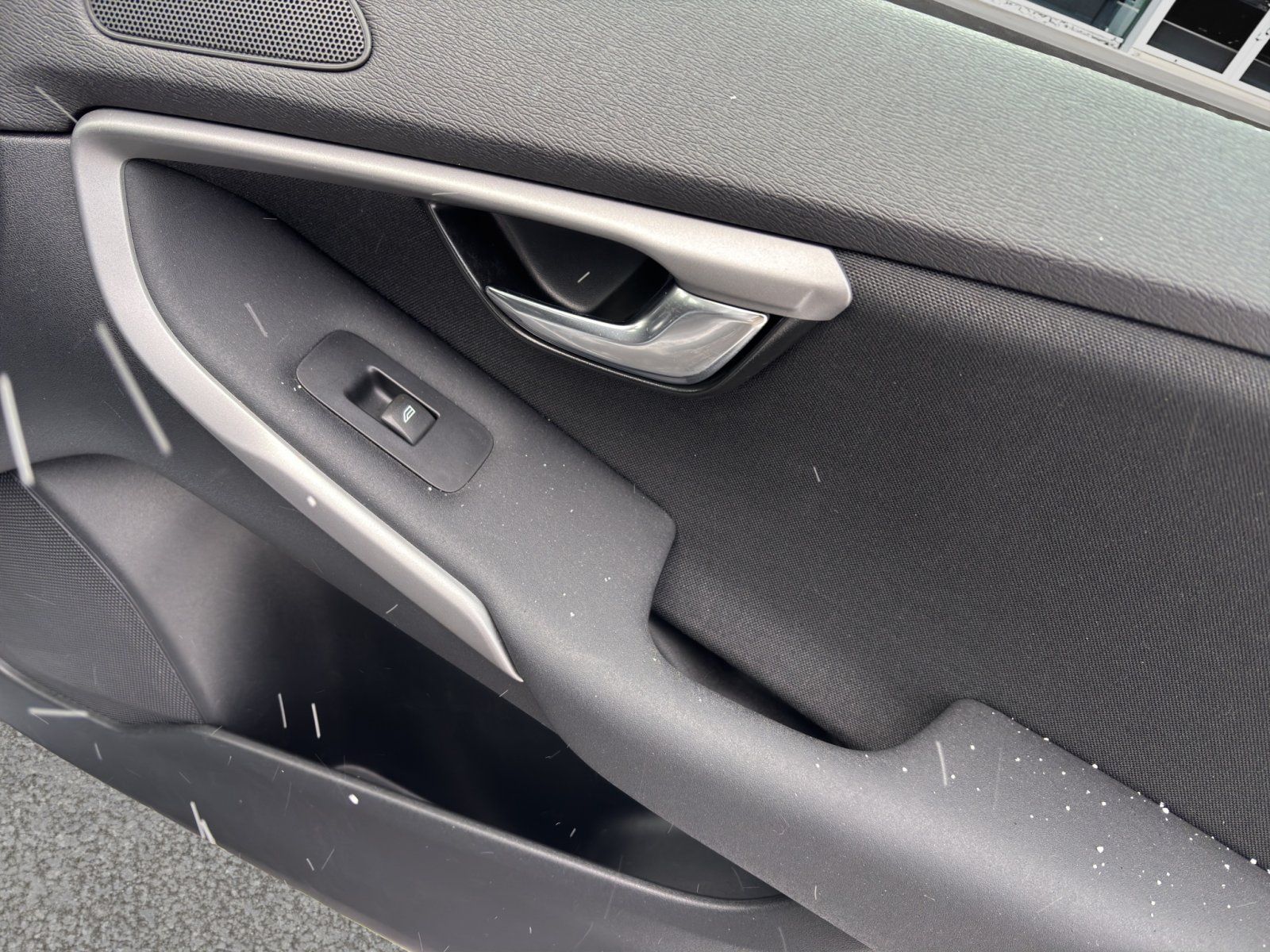 Fahrzeugabbildung Volvo V40 Basis